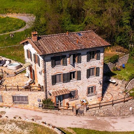 Villa Fenice - Elegant Country House 博尔戈阿莫扎诺 外观 照片